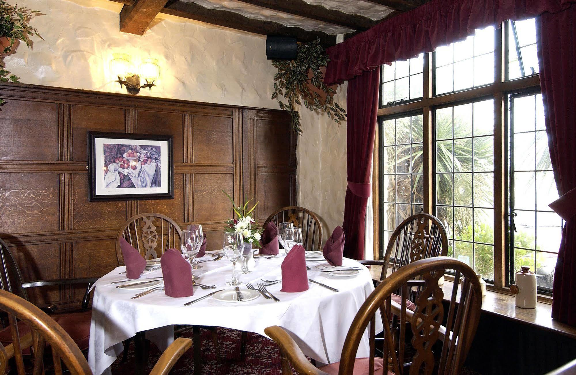 The Horseshoe Inn Herstmonceux Εξωτερικό φωτογραφία